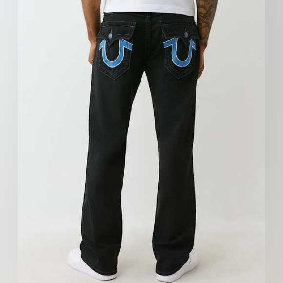 True Religion Other - True Religion Relaxed Slim Geno Jeans